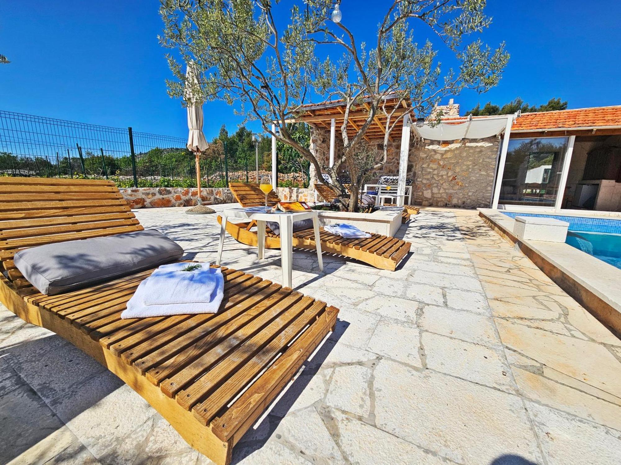Flamingo - House With Private Pool Villa Gornji Seget Dış mekan fotoğraf